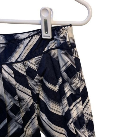 Vintage Talbots Petites Navy Blue Geometrical Retro Skirt Size 4 - Picture 4 of 8